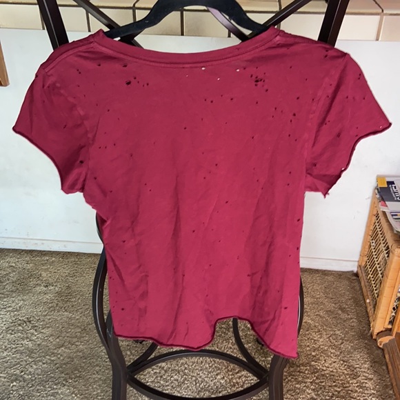Emma & Sam distressed tshirt M - Picture 2 of 3